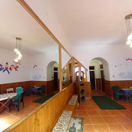 Triniti Vendeghaz Pensjonat