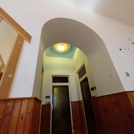 Triniti Vendeghaz Eger