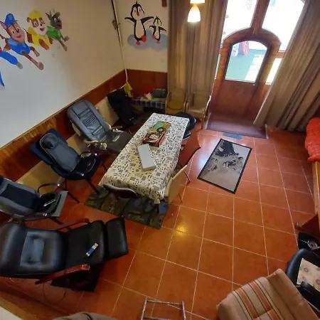 Pensjonat Triniti Vendeghaz *