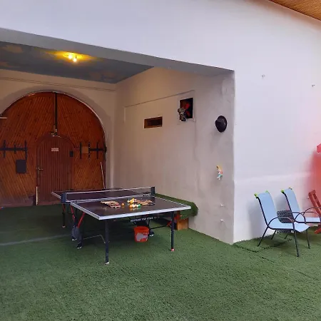 Triniti Vendeghaz Guest house