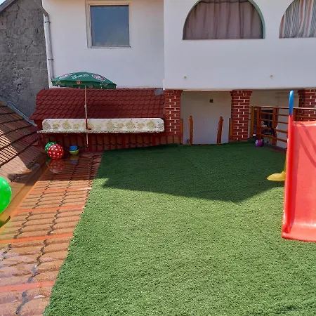 Guest house Triniti Vendeghaz