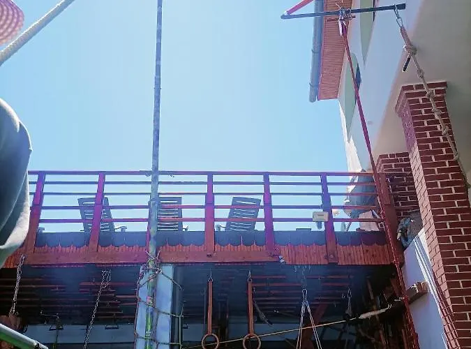 Triniti Vendeghaz Еґер